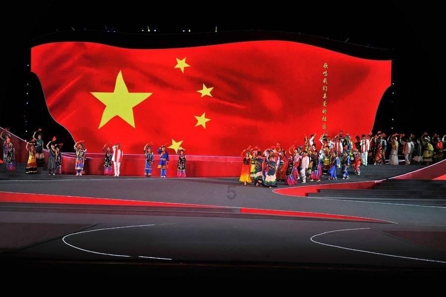“两个成年人带两个三岁以下小孩坐高铁怎么收费?-最新热门话题讨论社区”